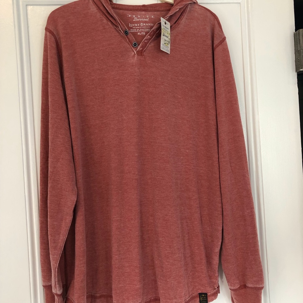 Lucky Brand Men’s long sleeve hoodie